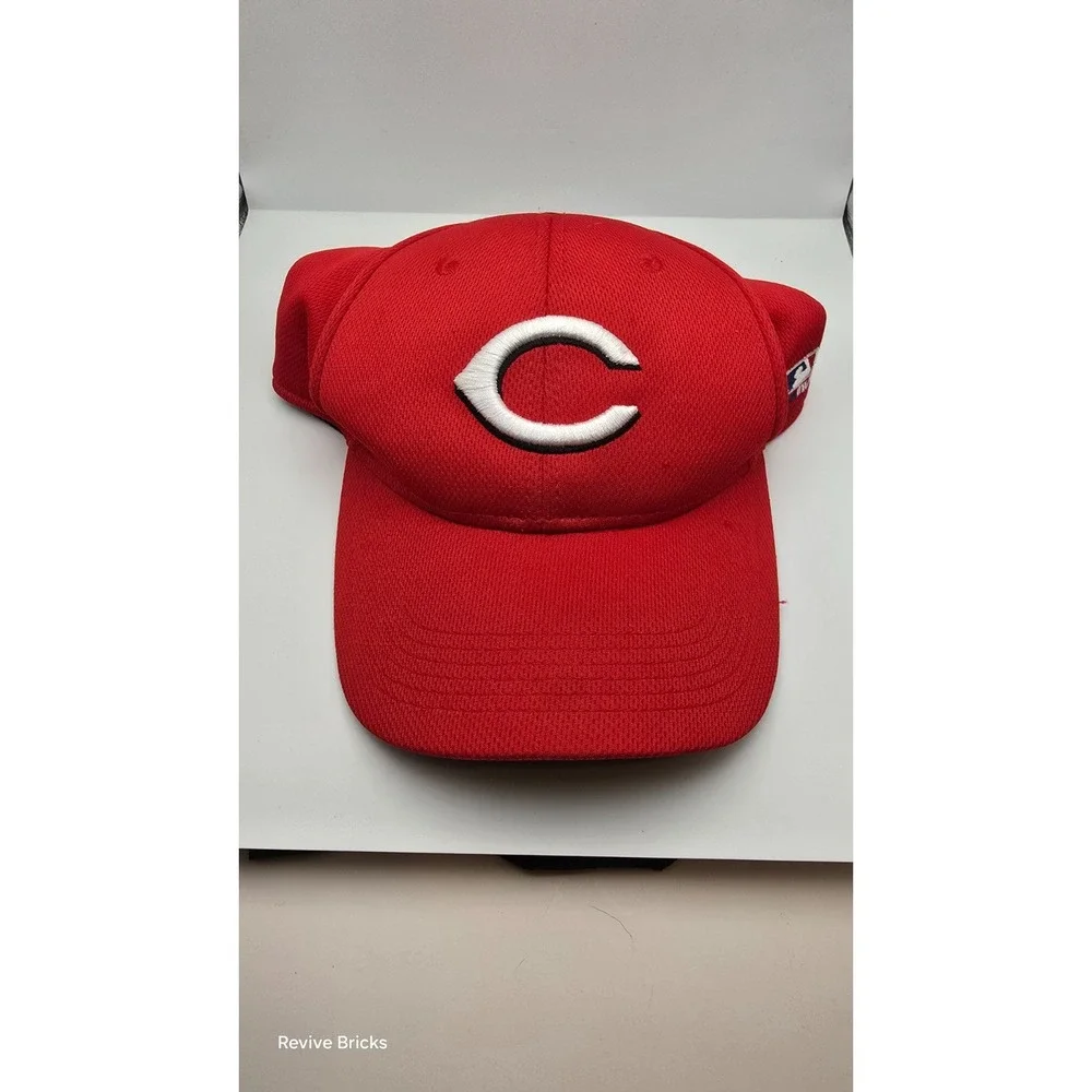 Men's OC Sports Red Chicago Cubs White‎ Logo Hat Official Team MLB Great Cond.